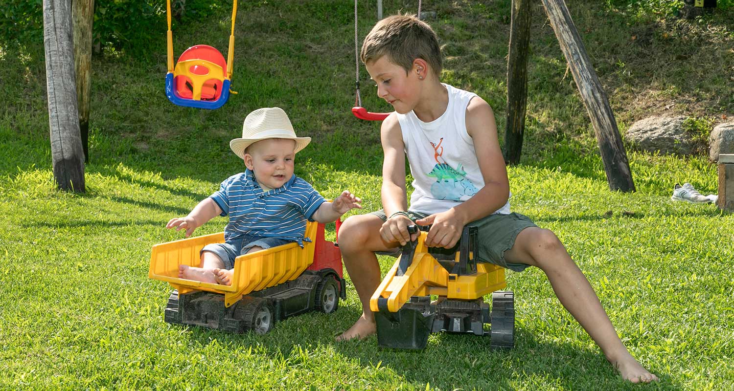 Tanto spazio per il gioco in giardino